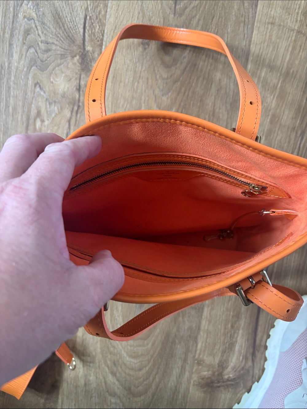 Louis Vuitton Orange Textured Leather Shoulder Tote - Picture 2 of 7